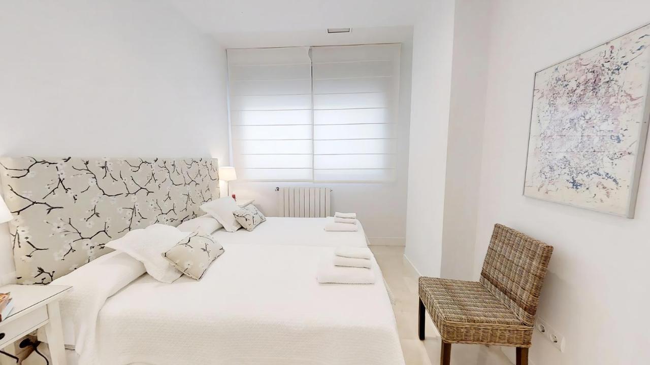 Sevilla Luxury Rentals - Alcazar Exterior photo